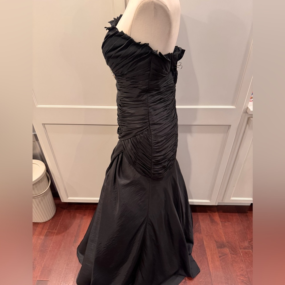 Evenings by Allure Black Dress - Picture 3 of 4